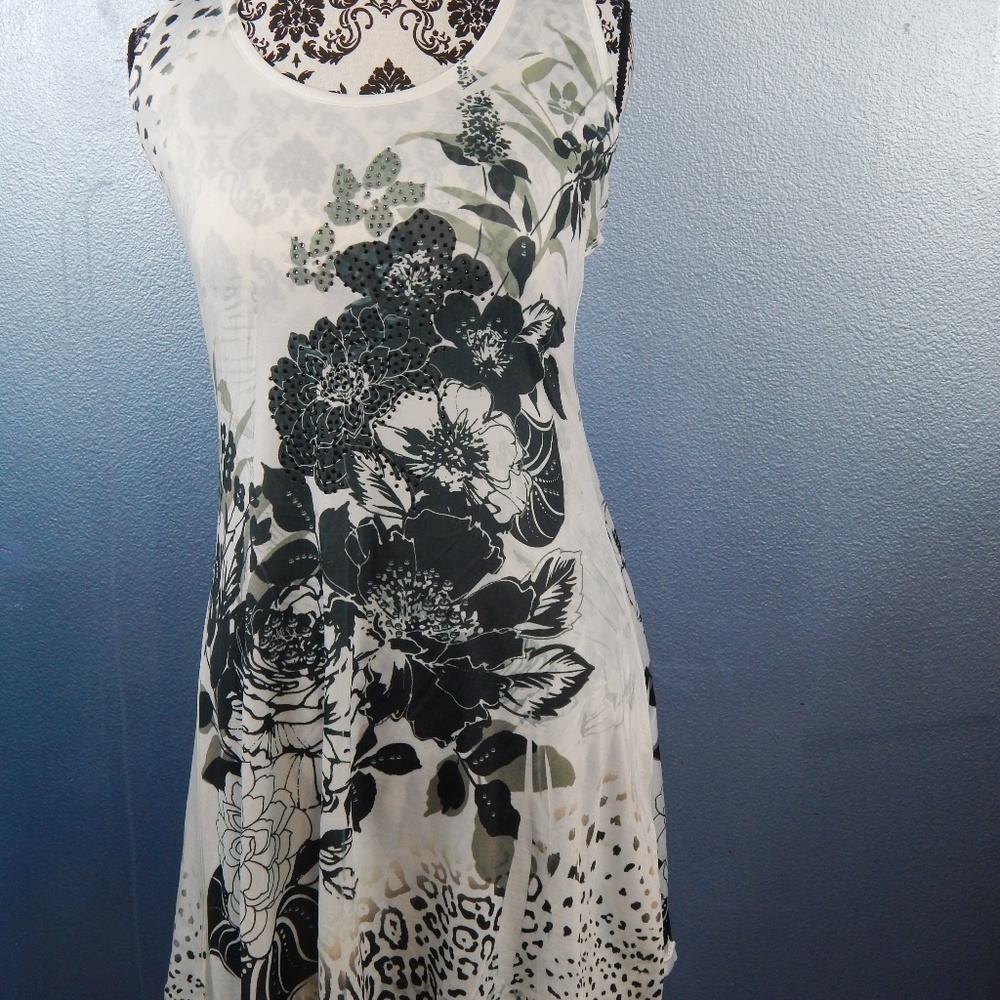 Floral leopard print stretchy dress & rhinestones